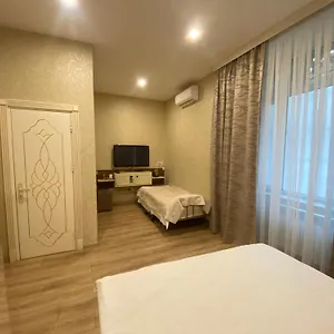 Hotel Midcity