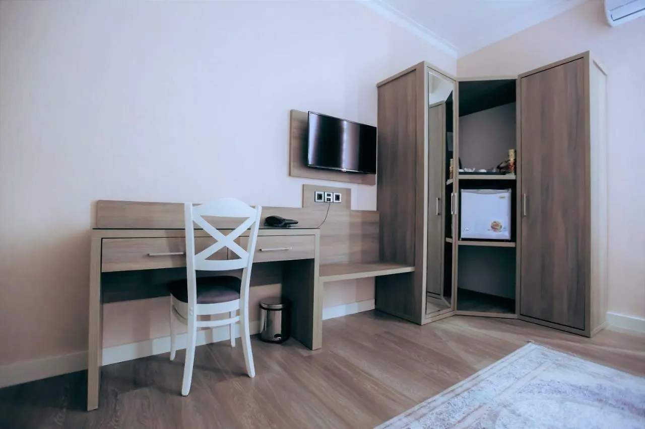 The Empire Hotel Baku