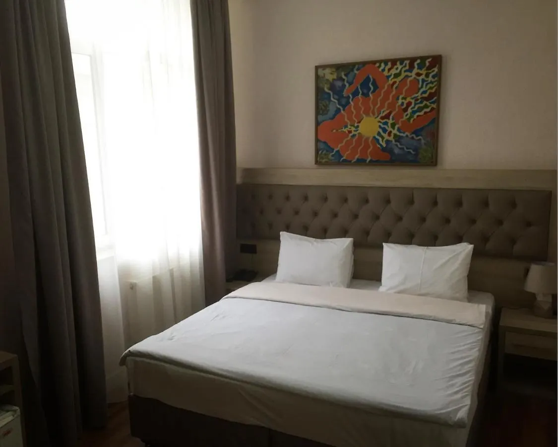 The Empire Hotel Baku